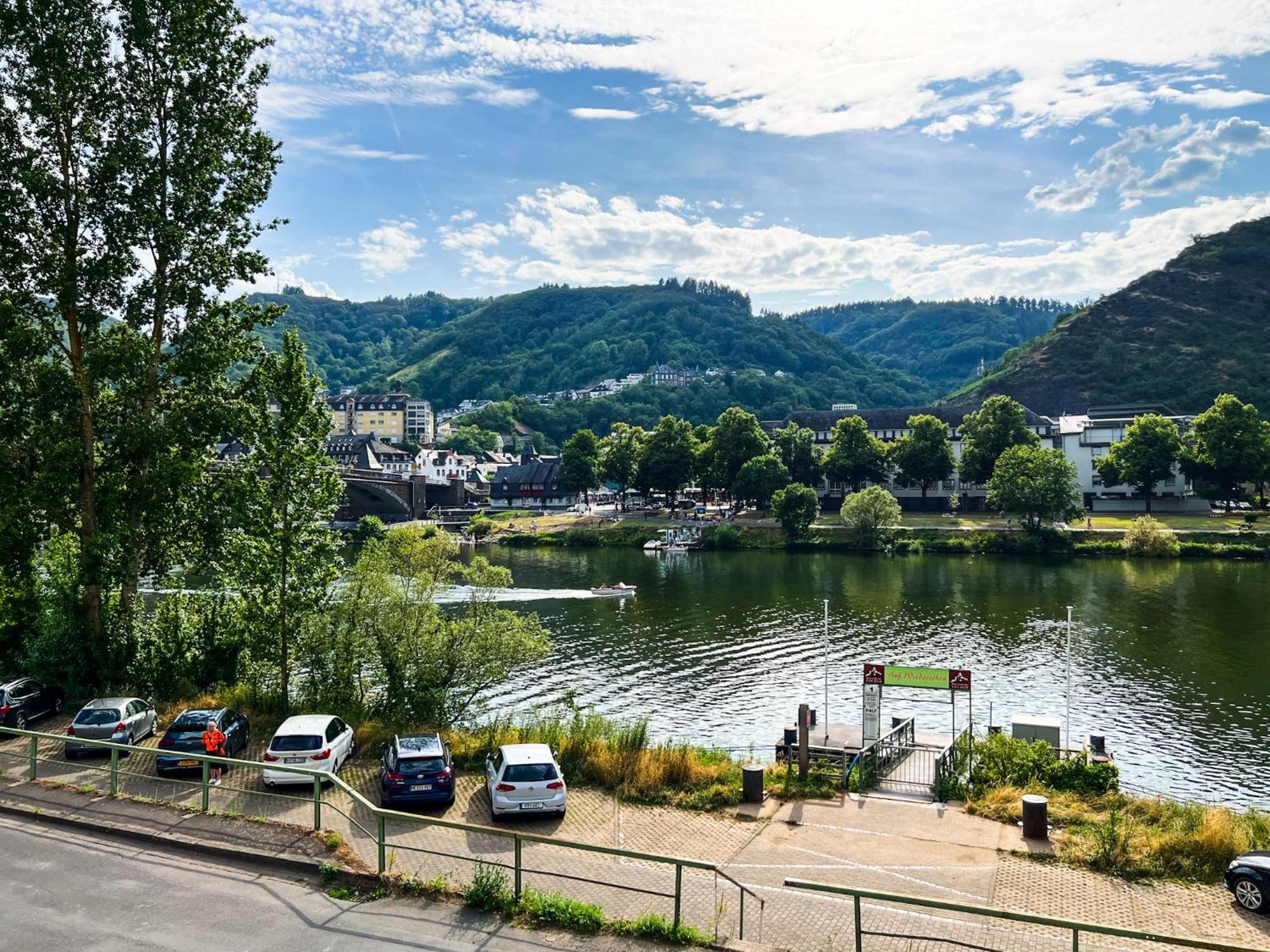 Moselblick I Ad Reichsburg Parkplatz 100M Marktplatz Cochem Kültér fotó